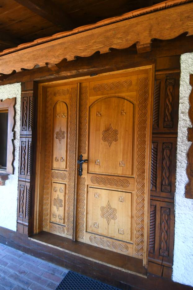 Podravske Sesvete: Umjetnička etno kuća Luka