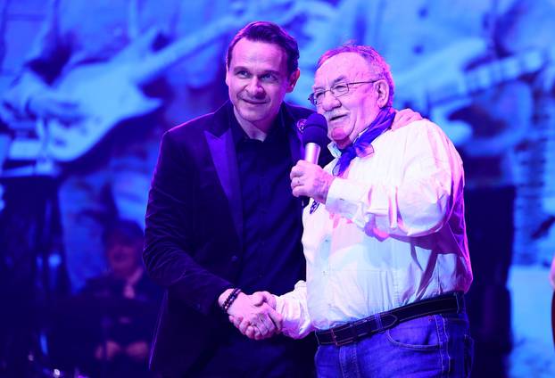 Teška industrija u zagrebačkoj dvorani Vatroslav Lisinski proslavila 50 godina postojanja.