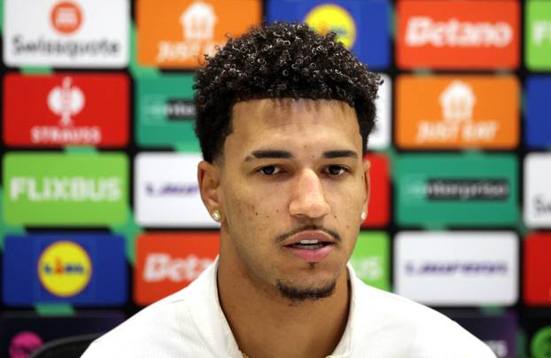 Shakhtar Donetsk Training and Press Conference - Selhurst Park - Wednesday May 6th