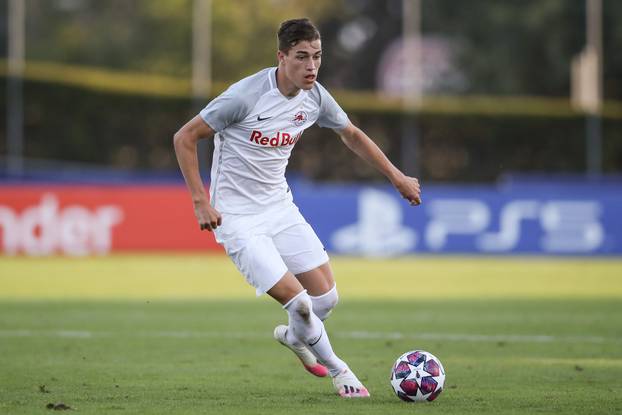 Salzburg U19 v Real Madrid U19 - UEFA Youth League - Semi-Final - Colovray Sports Centre