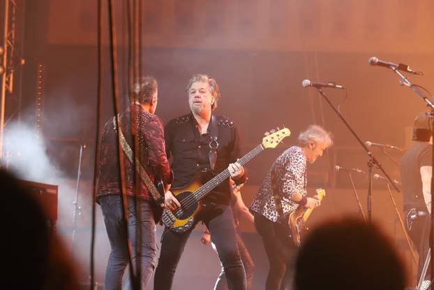 Split: Povodom Valentinova Parni Valjak je na Gripama održao koncert  