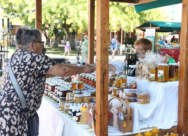 Šibenik: Zadnje pripreme prije sutrašnjeg otvorenja 16. Srednjovjekovnog sajma