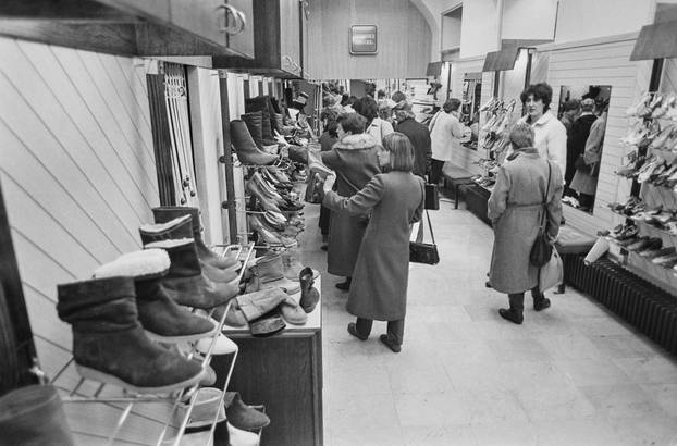 Zagreb: Kupovina u robnoj kući Nama u Ilici u rujnu 1984. godine