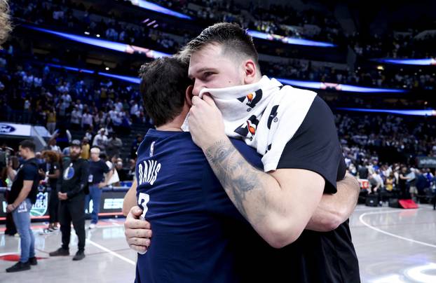 NBA: Los Angeles Lakers at Dallas Mavericks