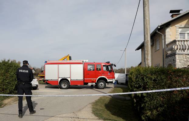 Sisak: Dvije osobe smrtno stradale u nesreći na radu