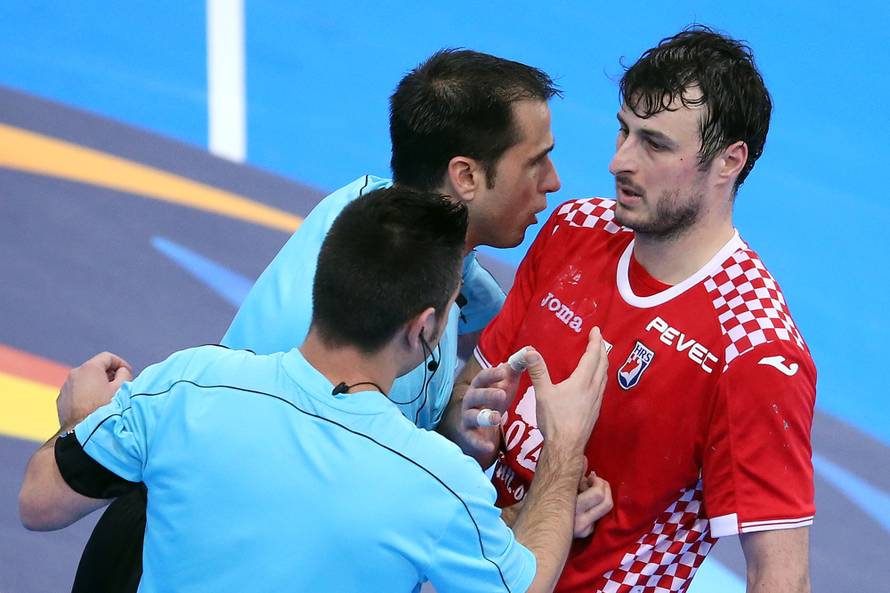 ŠOK U PARIZU: Kauboji imali broncu u džepu pa se ugasili...