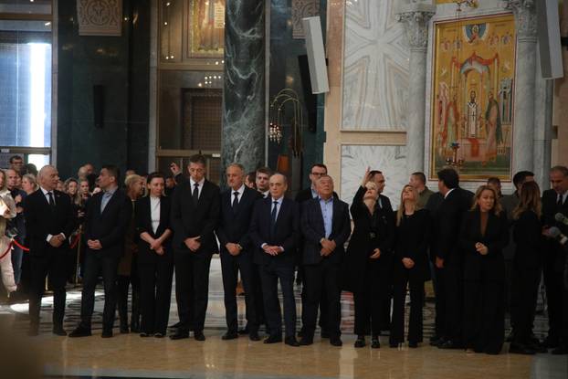 Molitva za sve poginule u padu nadstrešnice u Novom Sadu