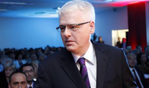 Josipović će s Pahorom pričati o ratifikaciji hrvatskog ugovora