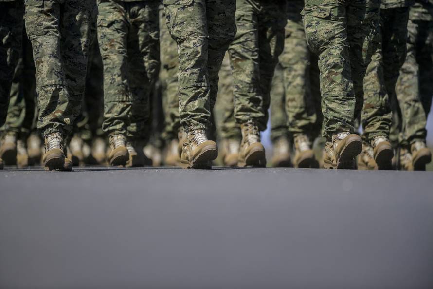 Velika Gorica: Uvježbavanje pješačkih postroja Hrvatske vojske za svečani vojni mimohod