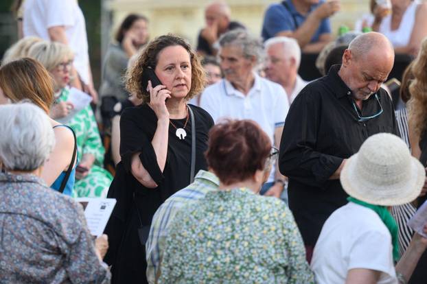 Zagreb: HNK završio kazališnu sezonu koncertom "Devedesete – godine koje pamtimo"