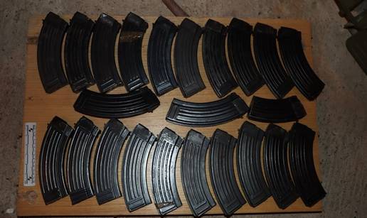 Rambo iz Stupnika! Pogledajte  &scaron;to su na&scaron;li tipu u ku&cacute;i! Imao i ru&ccaron;ne bombe, TNT... Uhi&cacute;en je