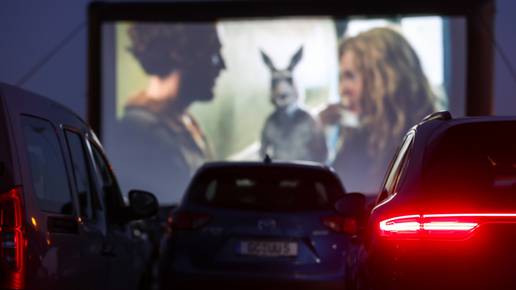 Drive-in kina postaju hit: Zbog korone sve ih je više i kod nas