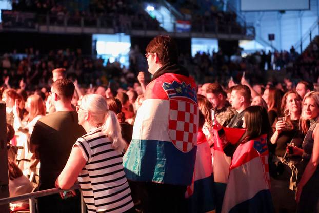 Frankfurt: Hrvatska noć u Suwag Energie Areni