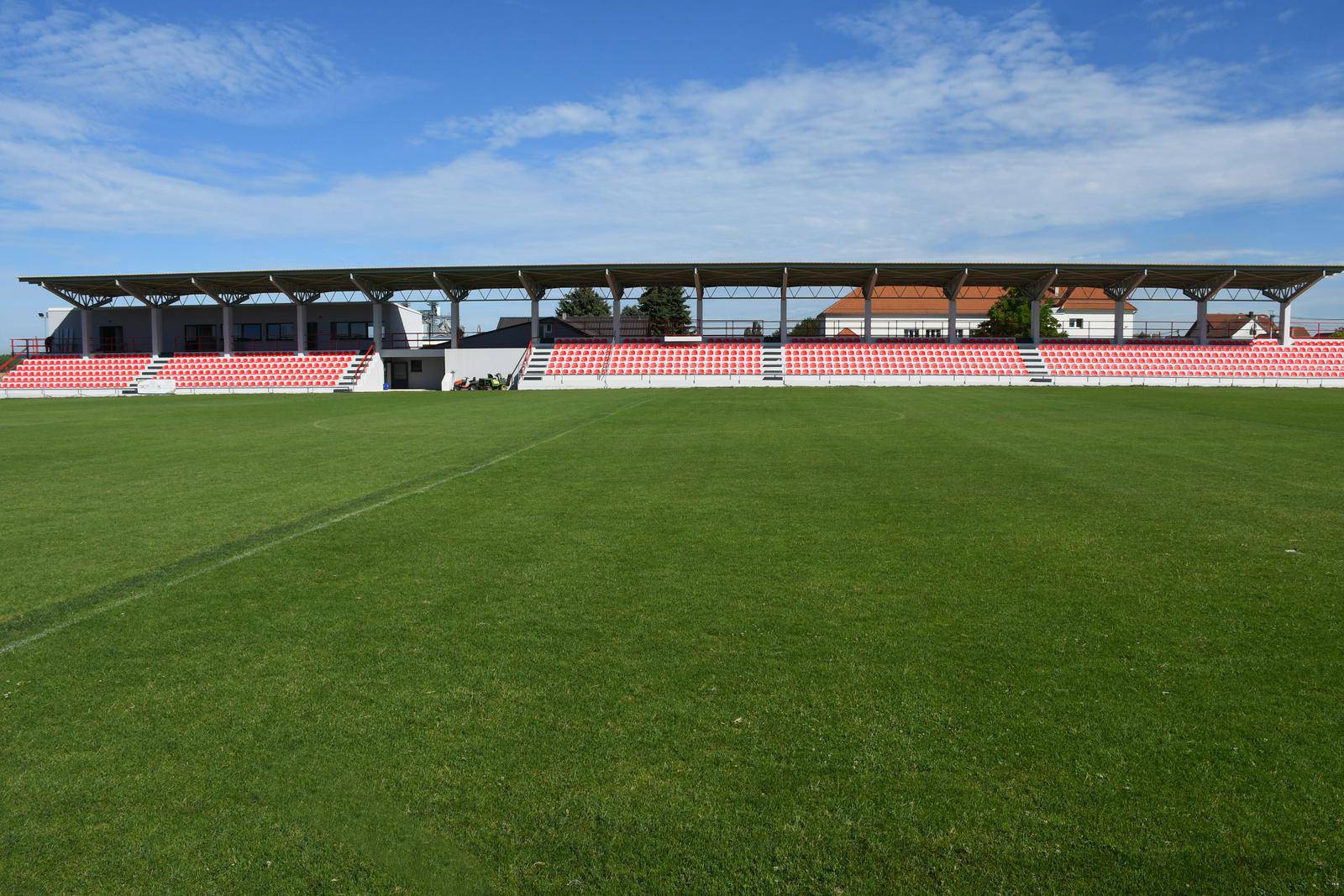 U Bjelovaru se grade dva nogometna stadiona