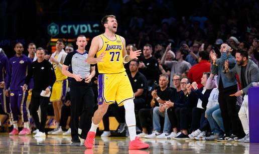 VIDEO Don&ccaron;i&cacute; je nezaustavljiv, dao je 60! Wembanyama zabio za pobjedu i osigurao playoff