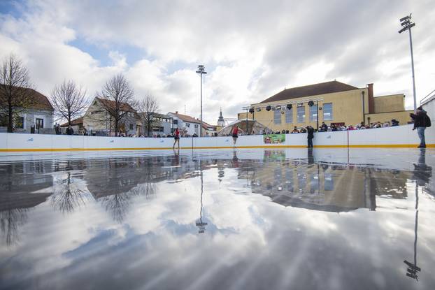 Čakovec: Otvoreno klizalište Ice Wondreland