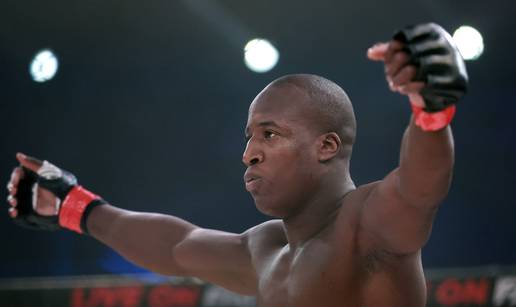 Tko je bio Abraham Salimon Are? MMA borca su ostavili na Hreli&cacute;u kao malog, bio na FNC-u