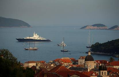 Šeik Al Thani u Dubrovnik je stigao u jahti od milijardu kuna