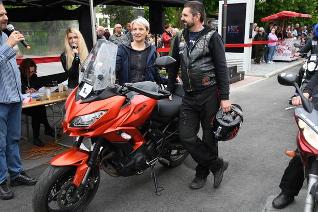 Bjelovar: U sklopu BOK festivala glumci i motoristi sudjelovali u moto alki