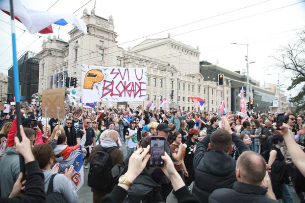 Atmosfera u centru Beograda uoči velikog studentskog prosvjeda "15 za 15" 