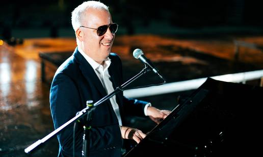 Saša Matić razveselio je fanove koji čekaju njegov nastup u Areni: 'Ispunjavamo vaše želje!'