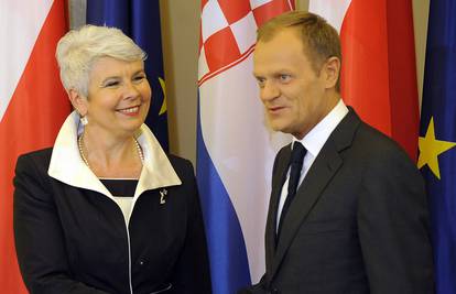 Tusk pozvao Kosor: Ugovor o pristupanju potpišite u Varšavi