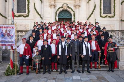 FOTO U Dubrovniku spuštanjem barjaka završila festa sv. Vlaha