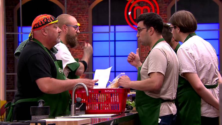 Ivan Capan je za vrijeme požara degustirao pršut: Požar je u kuhinji, a Lima reže pršut i jede