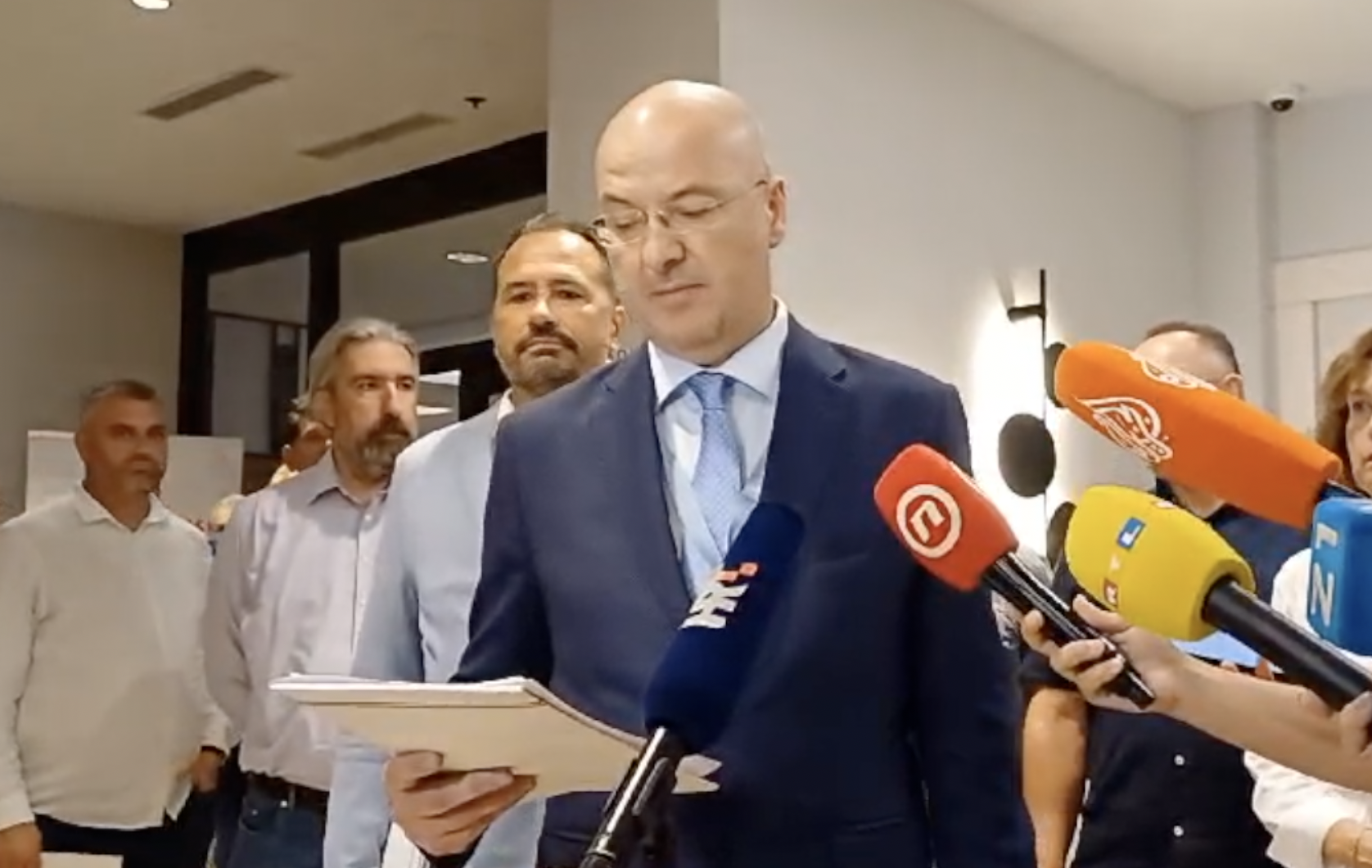 VIDEO Radić: Stranka više ne postoji, završila je svoj put.  Za tri mjeseca neće imati 1 posto