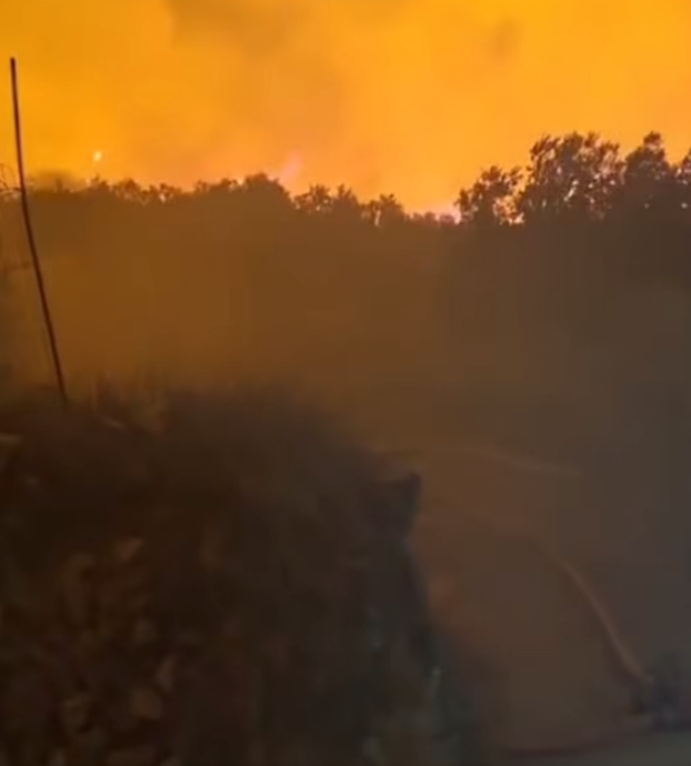 NESTVARNE SCENE Pogledajte kako izgleda nebo iznad Brača. 'Slušajte upute službi...'