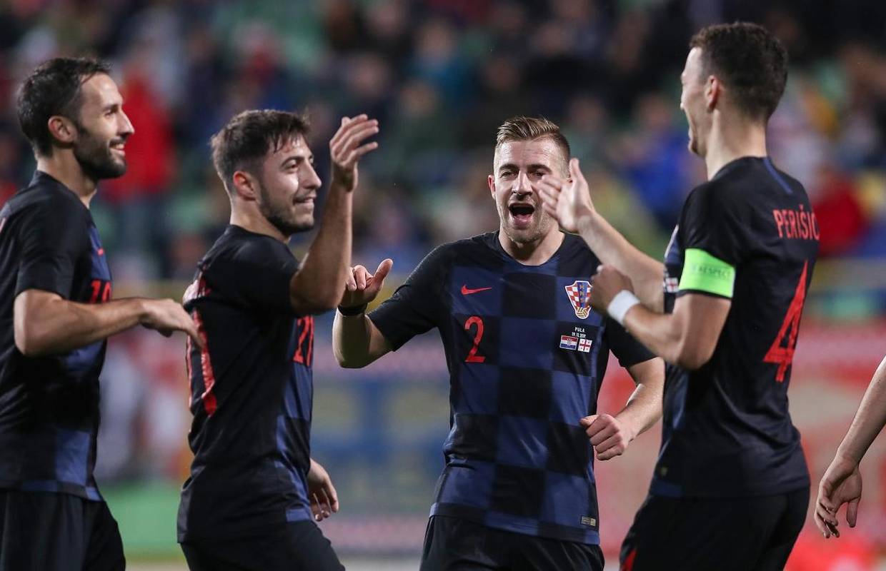 Juranović će zaustaviti opasnog Robertsona, Vlašić može proći svakoga i ima odličan udarac...