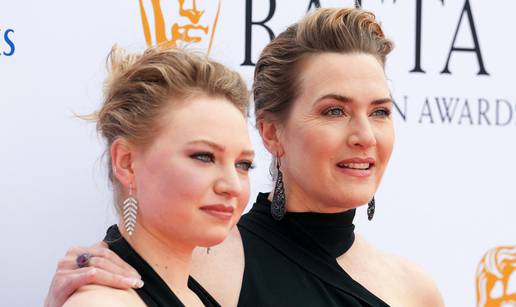 Dugo ju je skrivala od pogleda: Kate Winslet i kći Mia ukrale su pozornost na dodjeli nagrada...