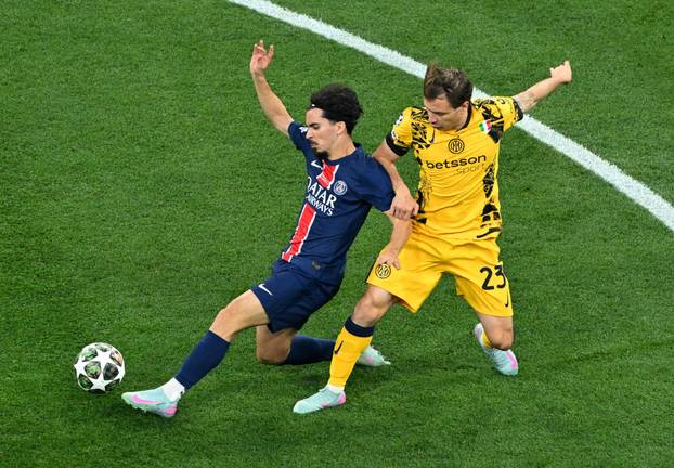 Champions League - Final - Paris St Germain V Inter Milan
