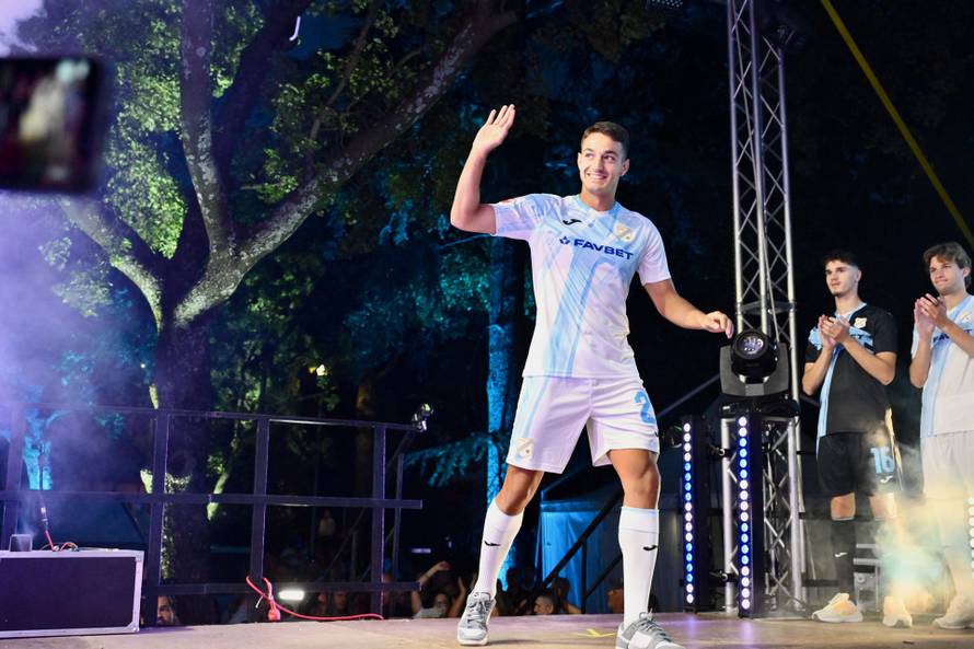 VIDEO Rijeka predstavila novu garnituru dresova. Produžili su suradnju s Jurajem Zigmanom