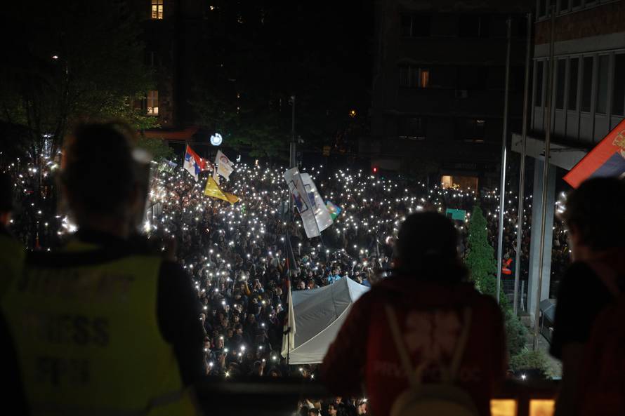 Beograd: Studeti nastavlju s blokadom RTS-a 