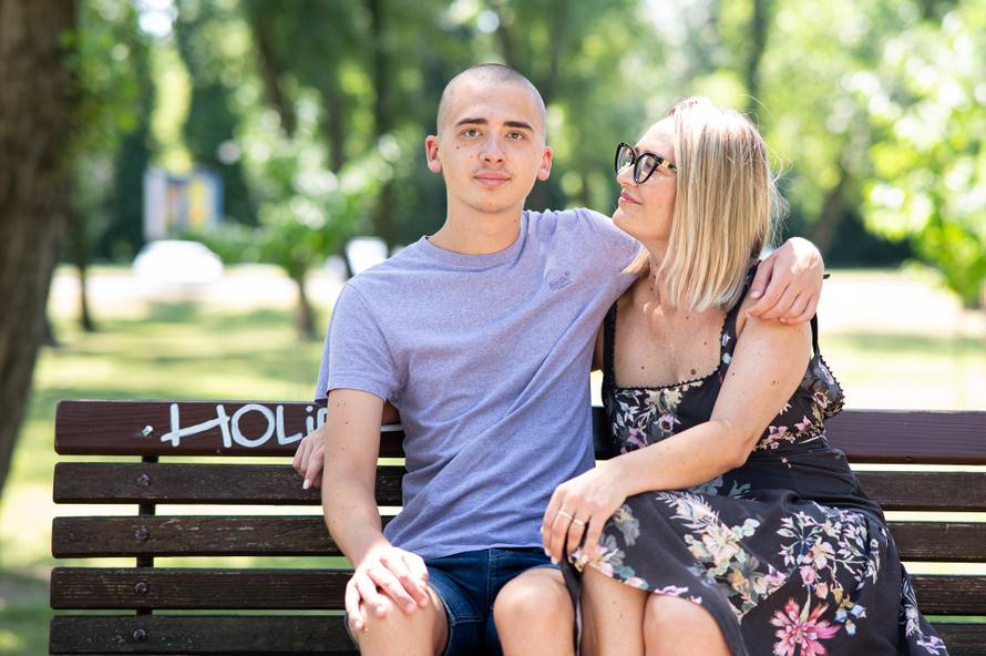 24SATA Zagreb: Suzana Rešetar i njezin sin Ivano