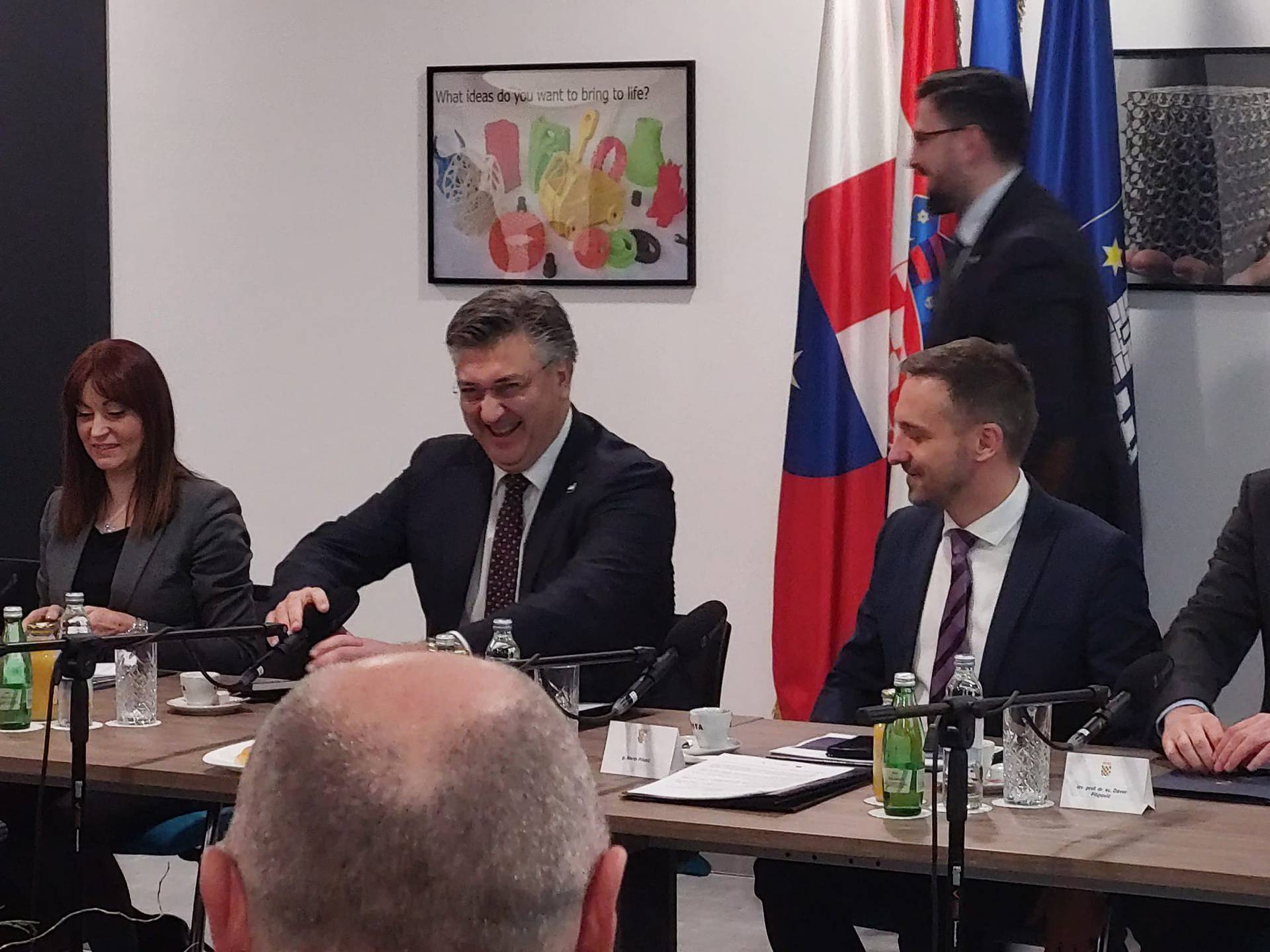 Plenković i ministri u Čakovcu na sastanku sa županima