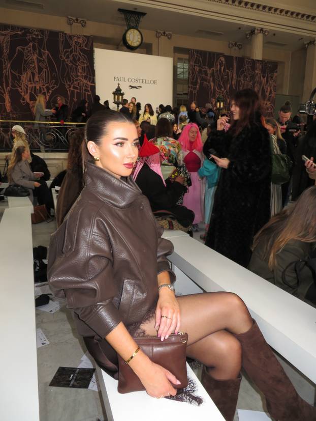 Sportska novinarka oduševila vrućim izdanjem u tjednu mode