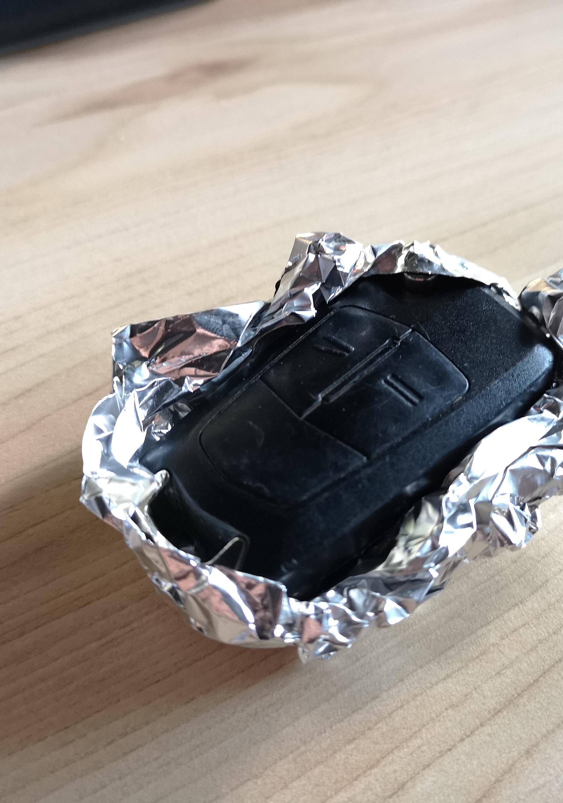 Ključ u aluminijskoj foliji bi mogao zaštititi auto od krađe