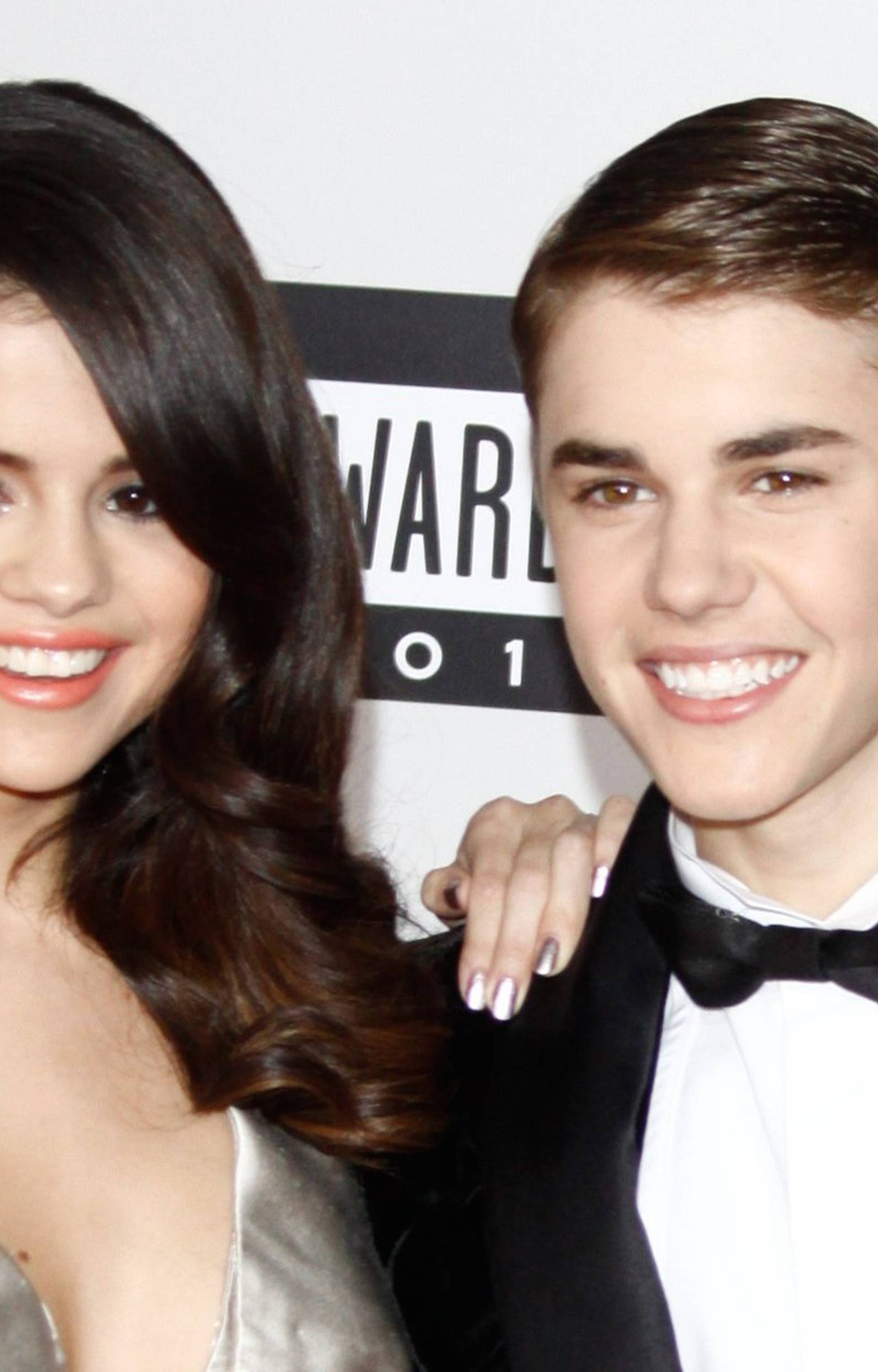 American Music Awards - Justin Bieber and Selena Gomez