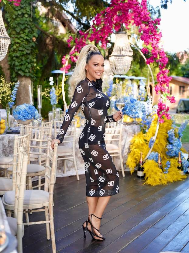 Šuput nazdravila godinama i razvodu, a sve oči bile na Šimi: Nikad neću zaboraviti ljubav