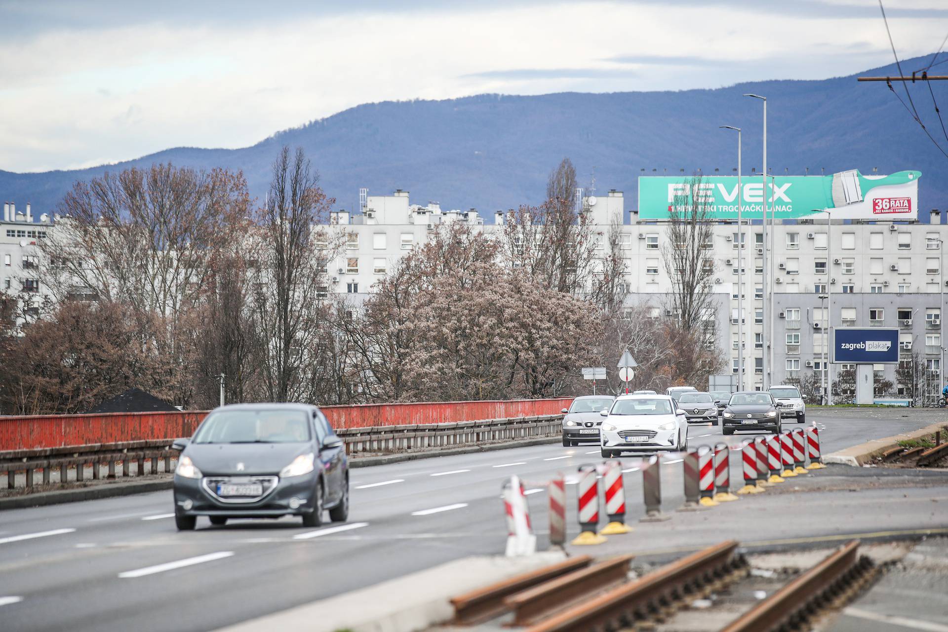 Zagreb: Za promet otvoren Jadranski most