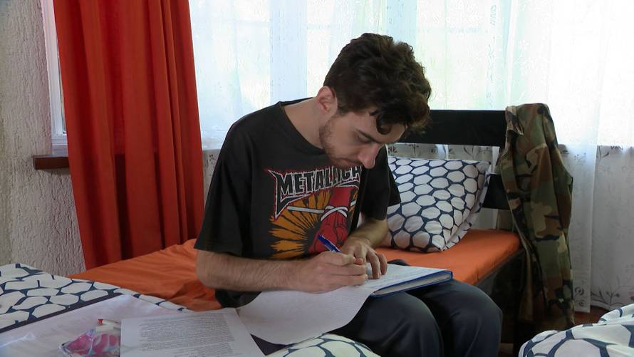 Nicol i uplakani Ronald ispali iz showa: Neću više vidjeti Petru