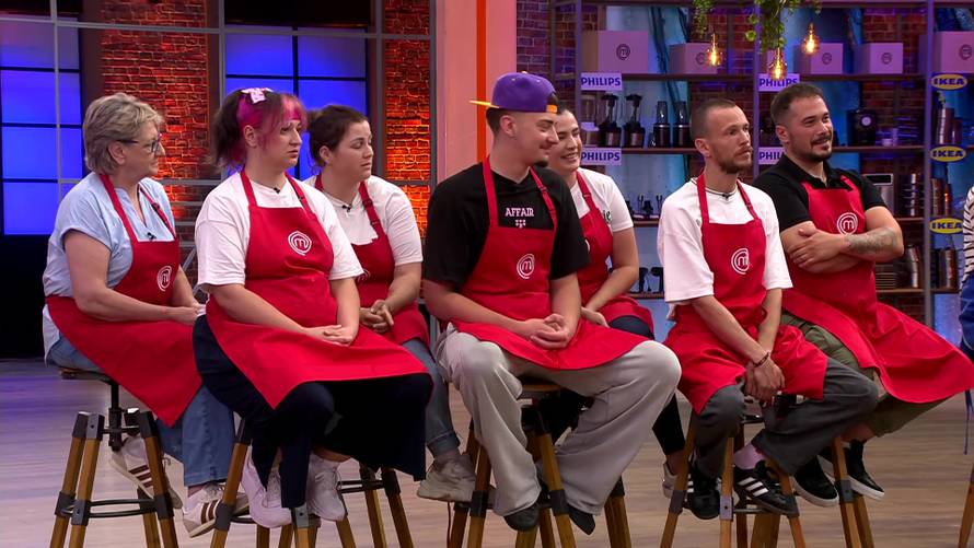 Plavi tim proslavio pobjedu u MasterChefu, zamijenio članove