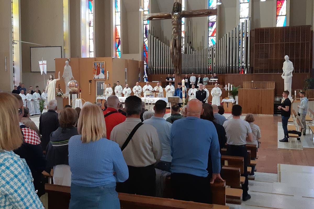 Na 62. Međunarodnom vojnom hodočašću u Lourdesu sudjeluje i RH nakon dvije godine stanke