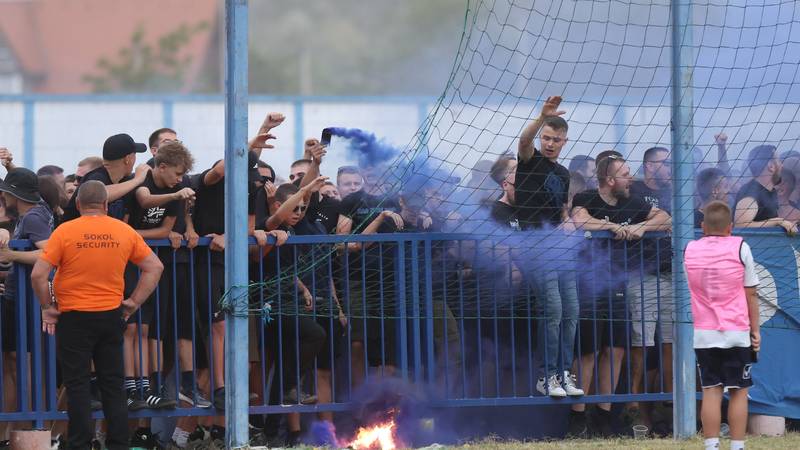 FOTO Dinamo slavio u ludim uvjetima! Boysi napravili šou, vjetar zamalo prekinuo sve