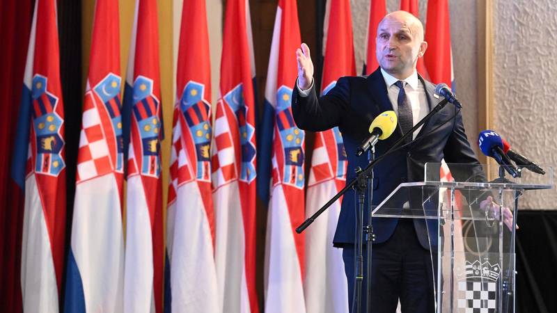 Anušić o Davidovoj praćki: 'S Izraelom je zabrana suradnje'