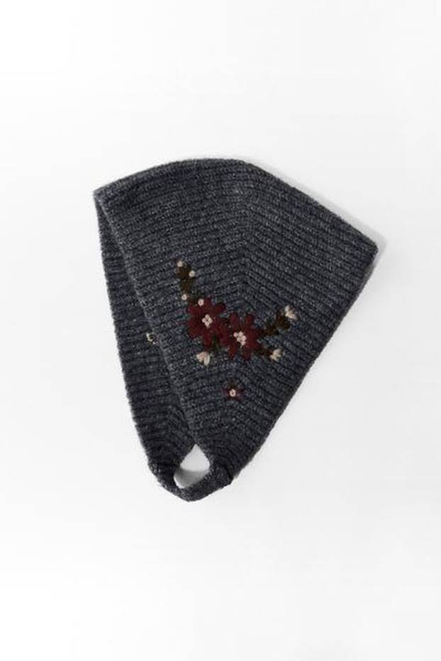 Ove sezone kape su chic i raznolike - od atraktivnih šilterica do beanie s mašnama