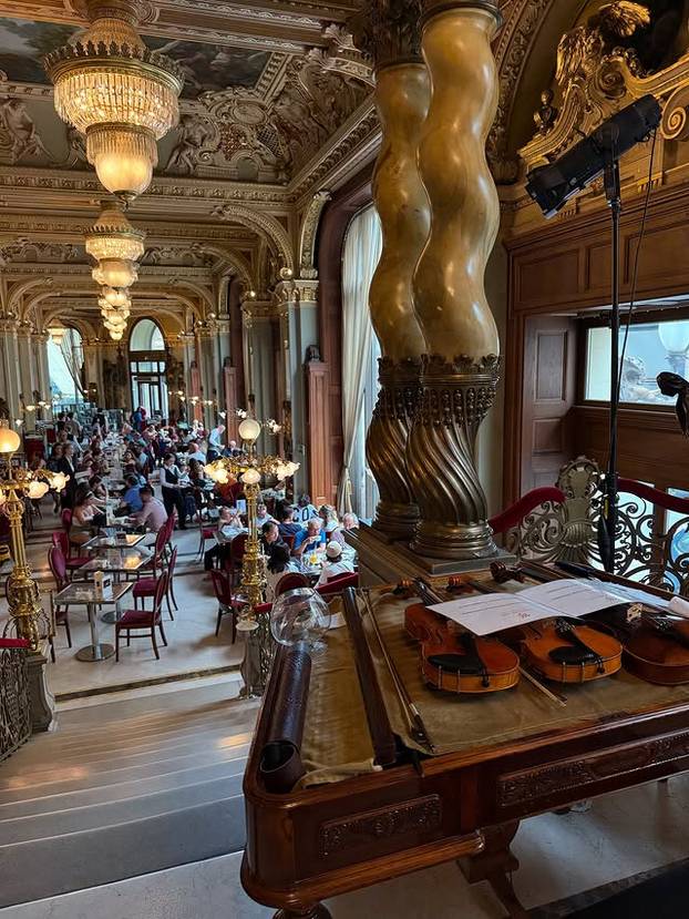 FOTO Ovo je najljepša kavana na svijetu, a udaljena je samo tri sata od Zagreba