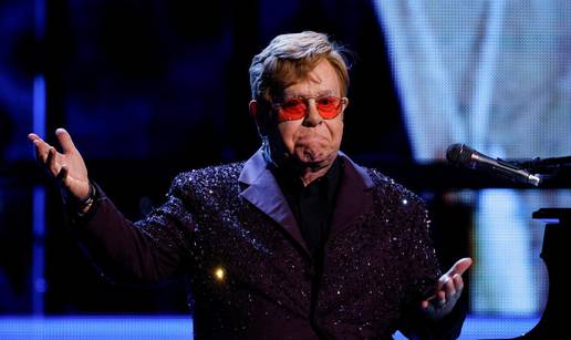 Elton John otkrio: Izgubio sam vid nakon teške infekcije oka